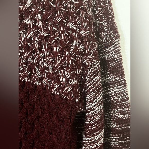 Fitted Tunic Sweater - Picture 5 of 14